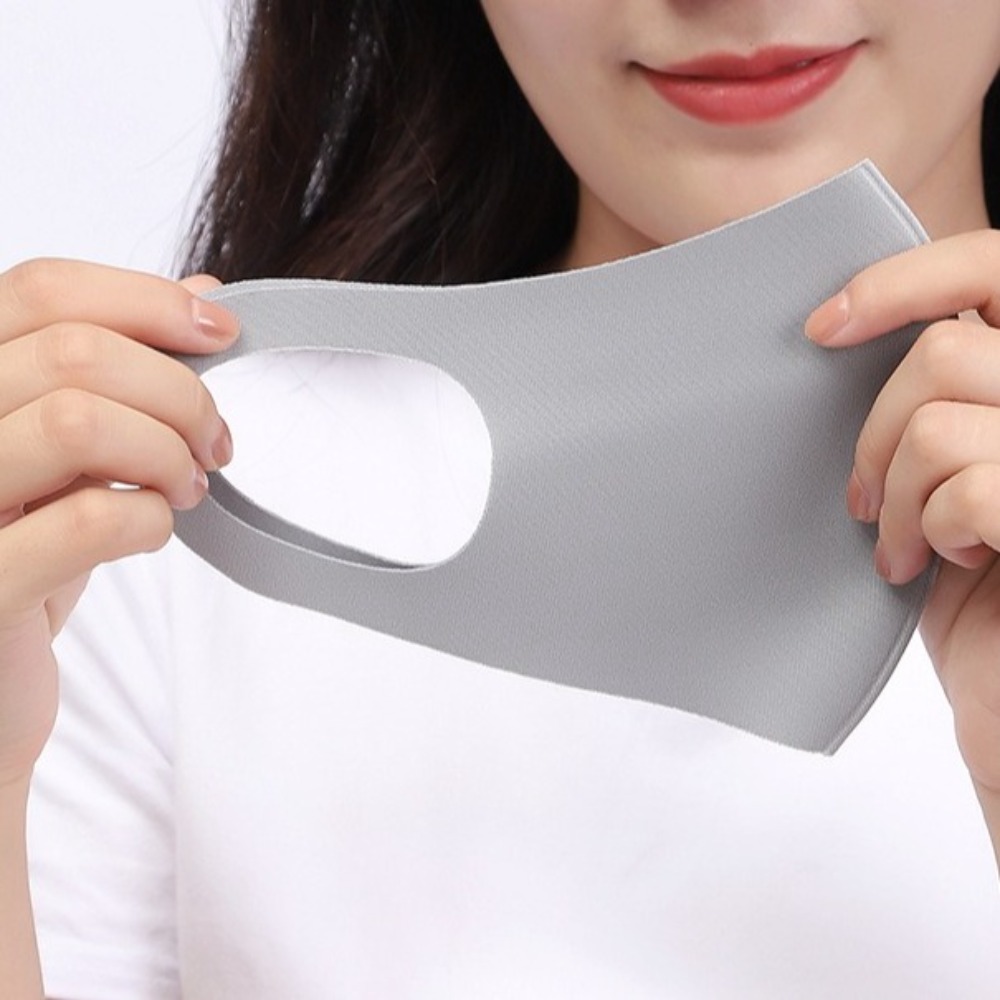 Masker Sutra Es Bernapas Baru  - Cloth Face Mask Washable ulasan dan harga
